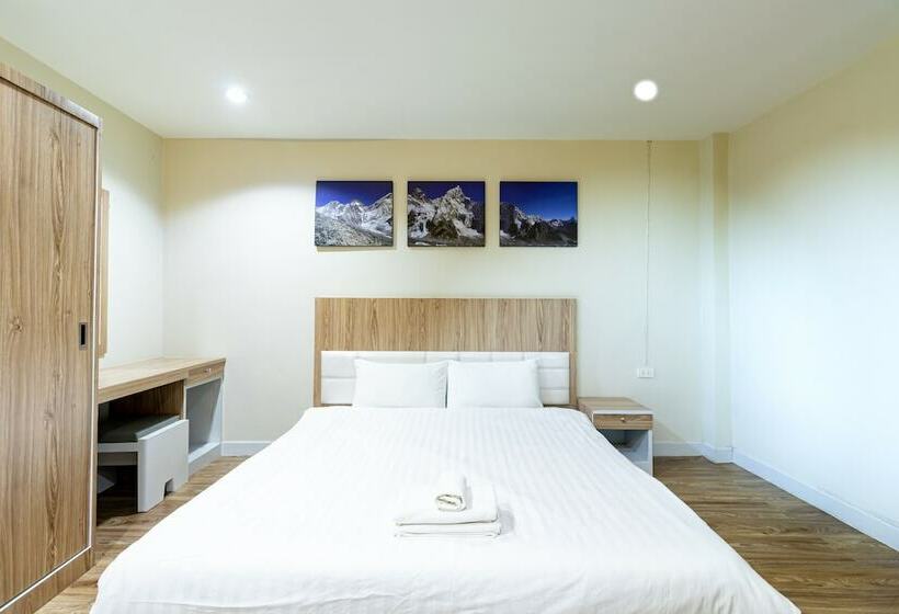 هتل Nature House Hatyai