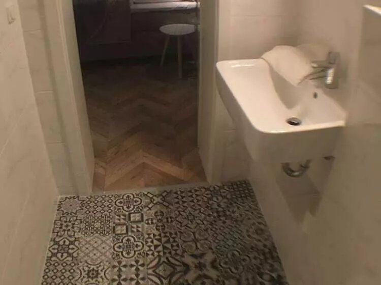 Hotelli Tm Suites