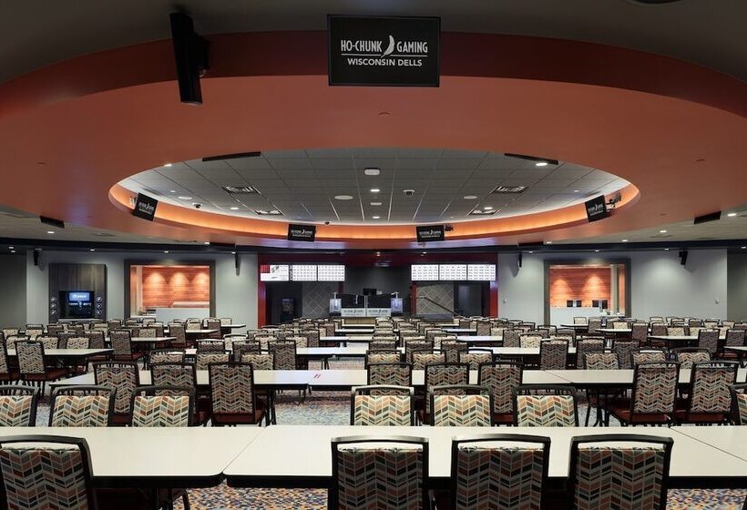Ho Chunk Casino Hotel   Wisconsin Dells