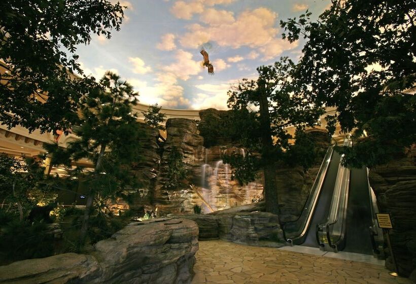 Ho Chunk Casino Hotel   Wisconsin Dells