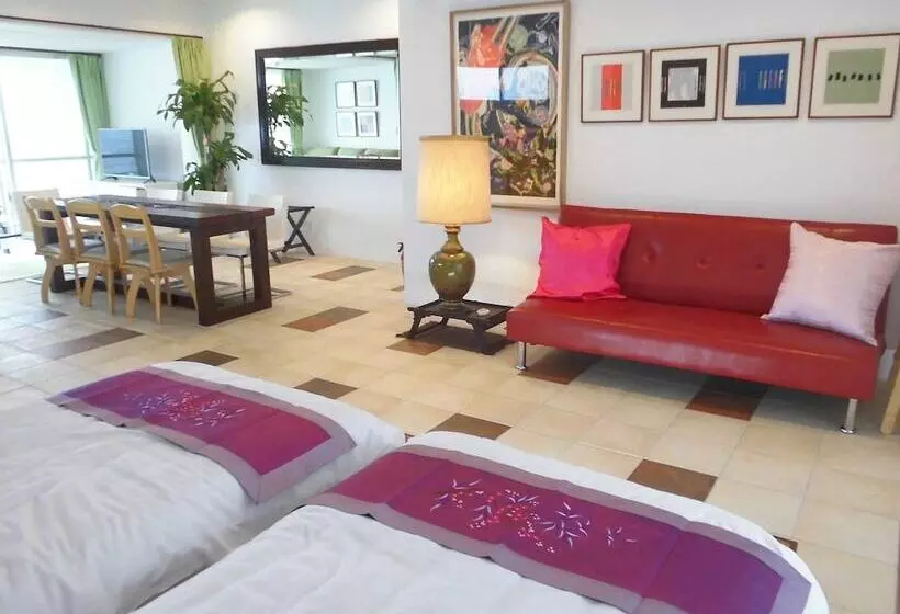 Hotelli Beach Room
