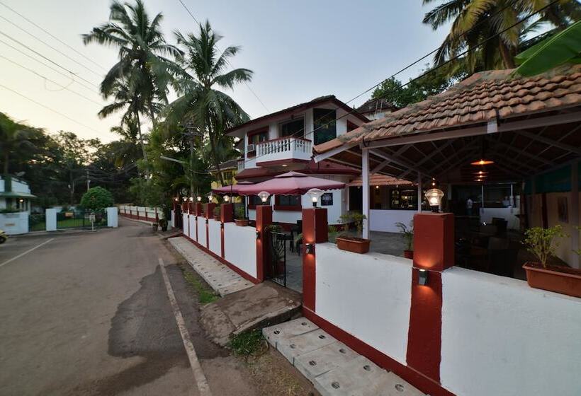 בית מלון כפרי Big Daddy S Inn