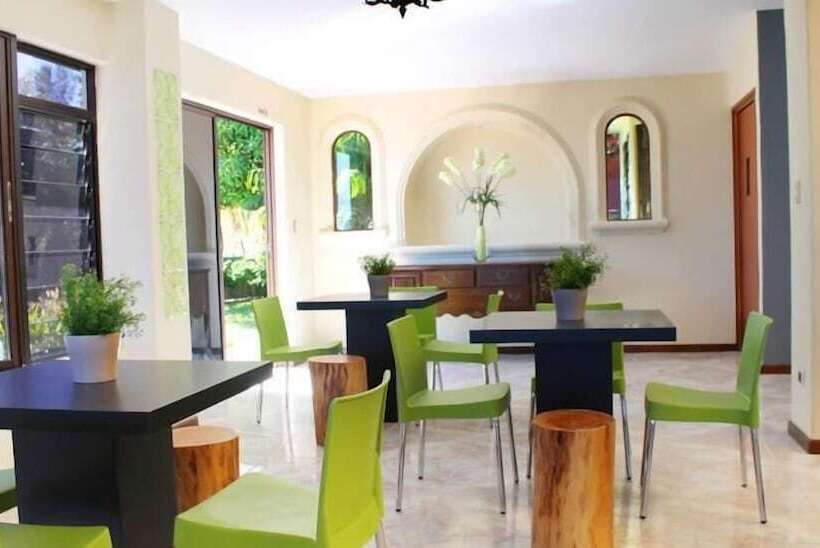 فندق Boutique Valverde Cumbres De La Escalon