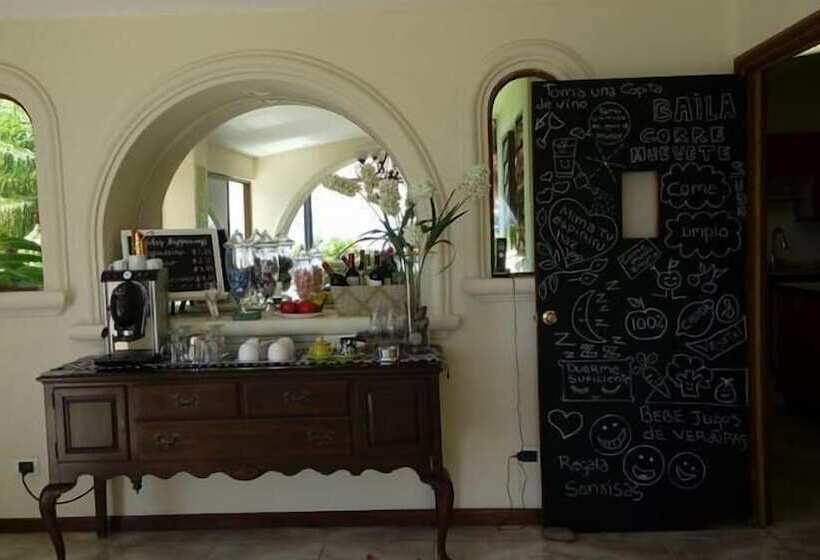 فندق Boutique Valverde Cumbres De La Escalon