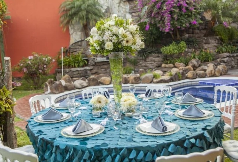 فندق Boutique Valverde Cumbres De La Escalon