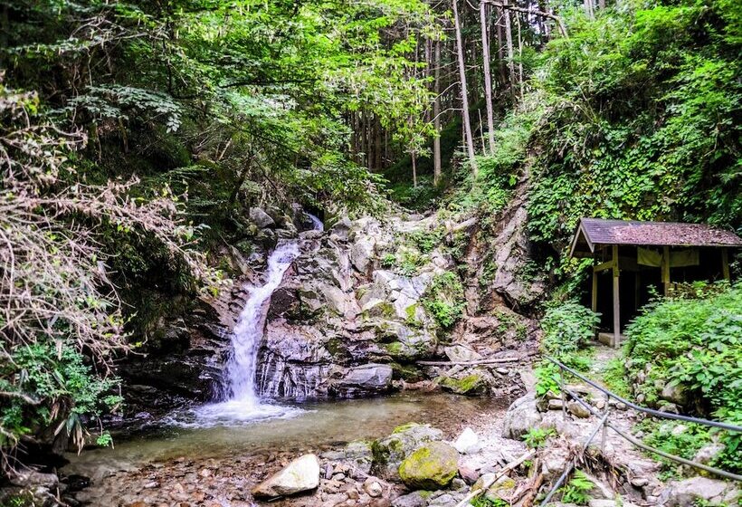 בית מלון כפרי Fudou Onsen Sawaya