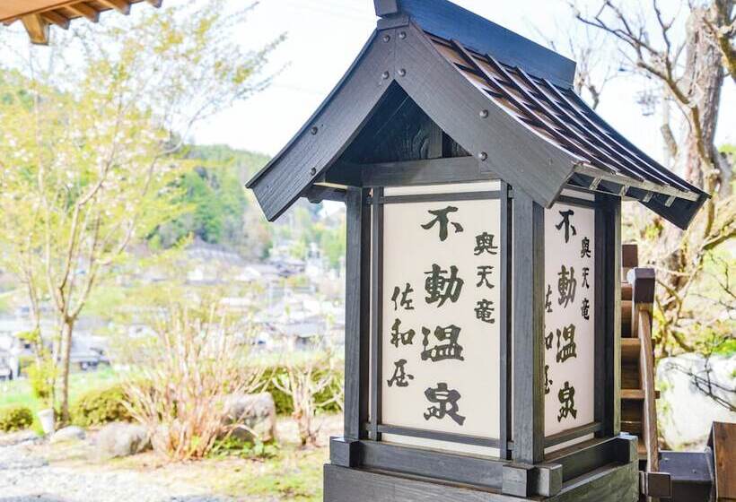 בית מלון כפרי Fudou Onsen Sawaya