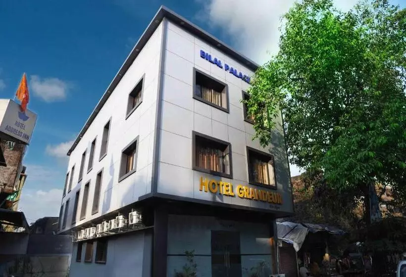 Hotelli Grandeur Near Mumbai International Airport