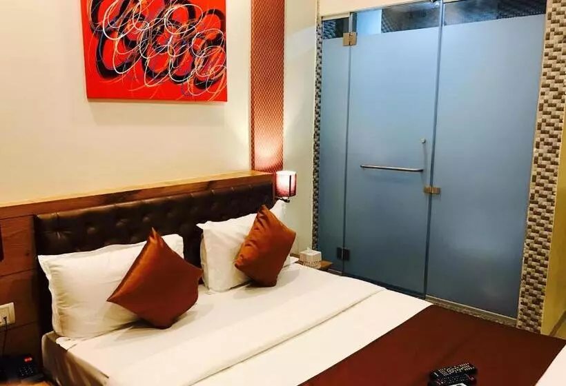 Hotelli Grandeur Near Mumbai International Airport