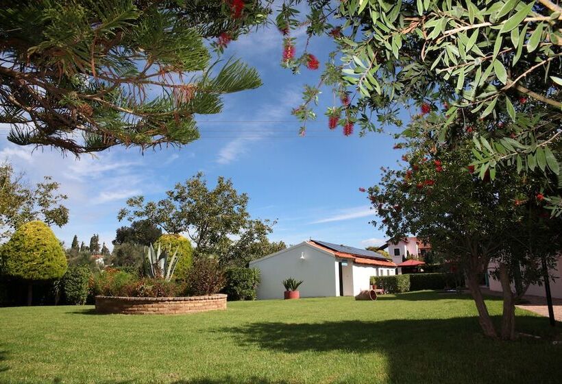 هتل Oula Maisonettes