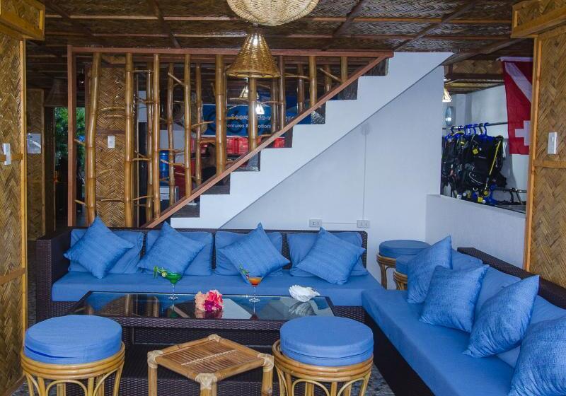 ホテル Out Of The Blue Resort