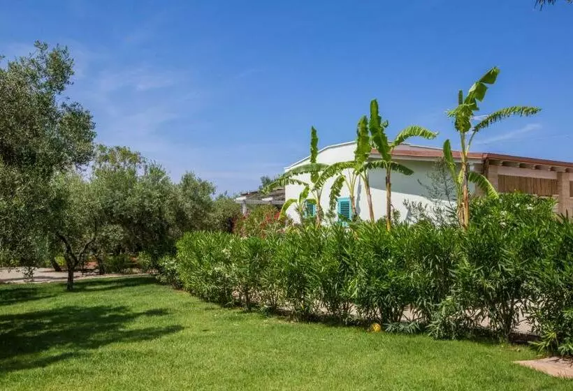هتل Dimora Tenuta Solentino