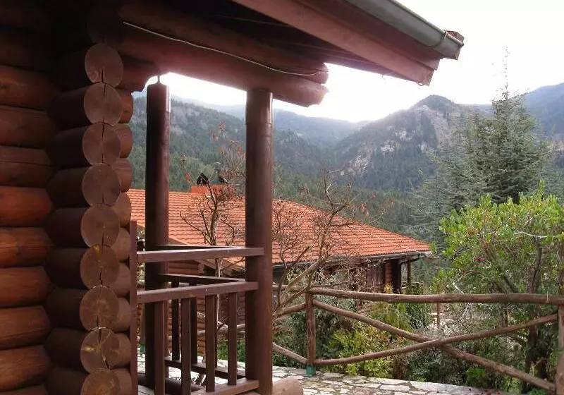 ホテル Xenios Chalets