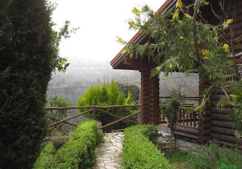 בית מלון כפרי Xenios Chalets