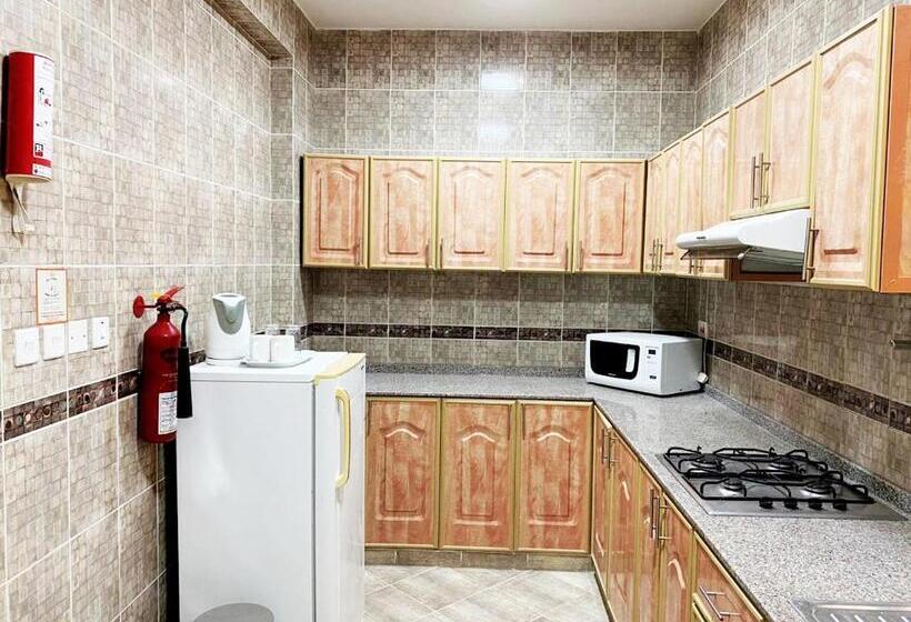 Al Murooj Hotel Apartments