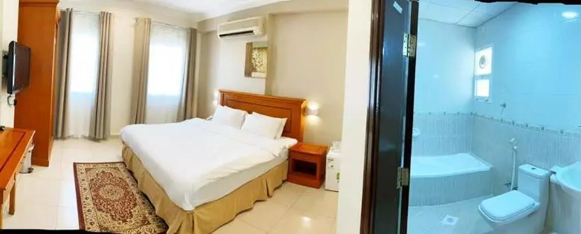 Al Murooj Hotel Apartments