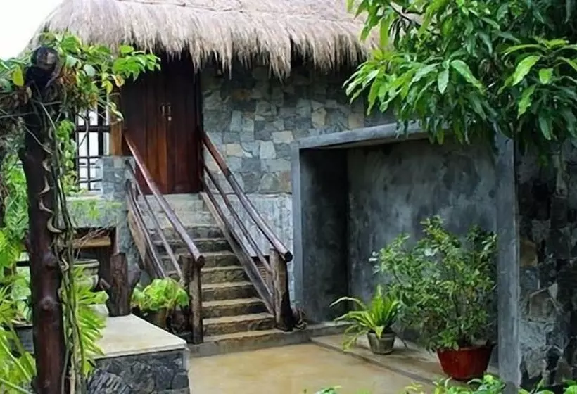 ホテル 98 Acres Resort & Spa