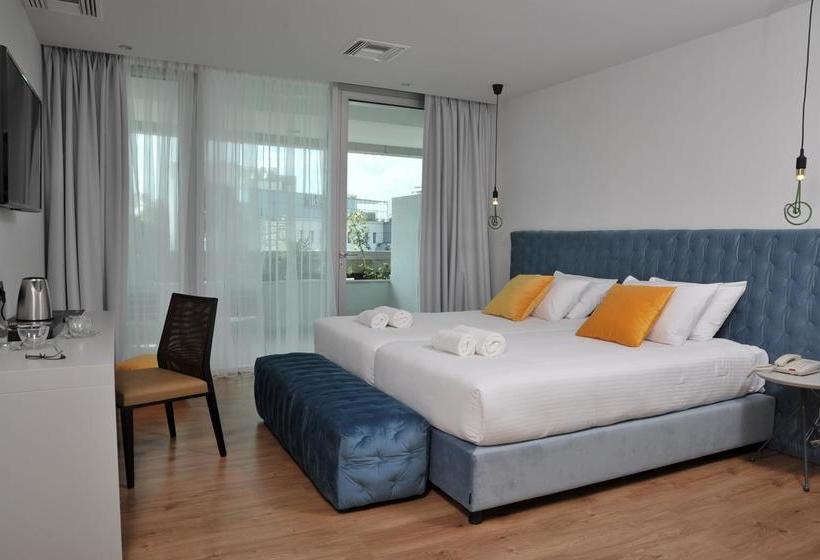 Athenaeum Palace & Luxury Suites