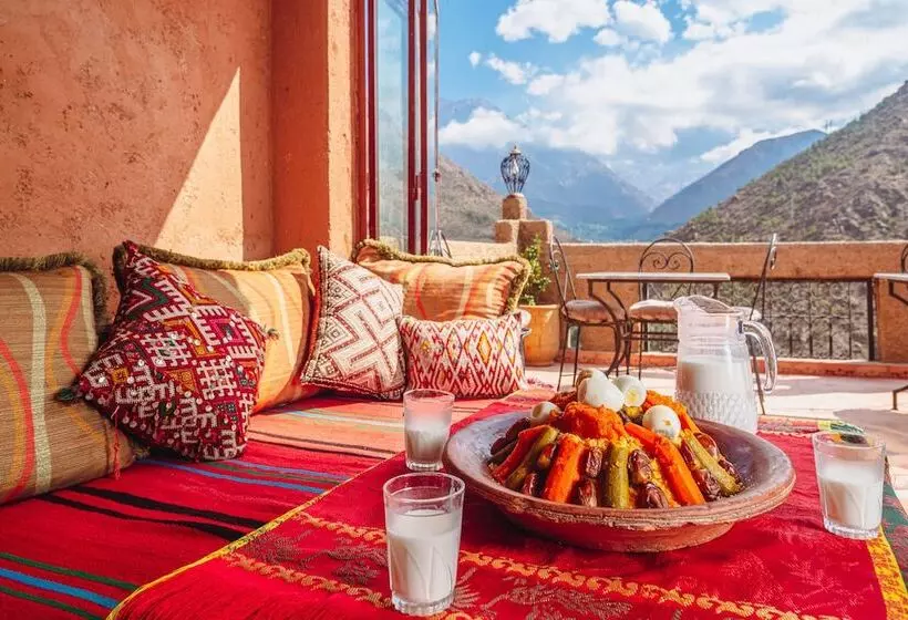 هتل Atlas Kasbah Lodge