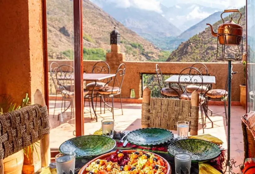 هتل Atlas Kasbah Lodge