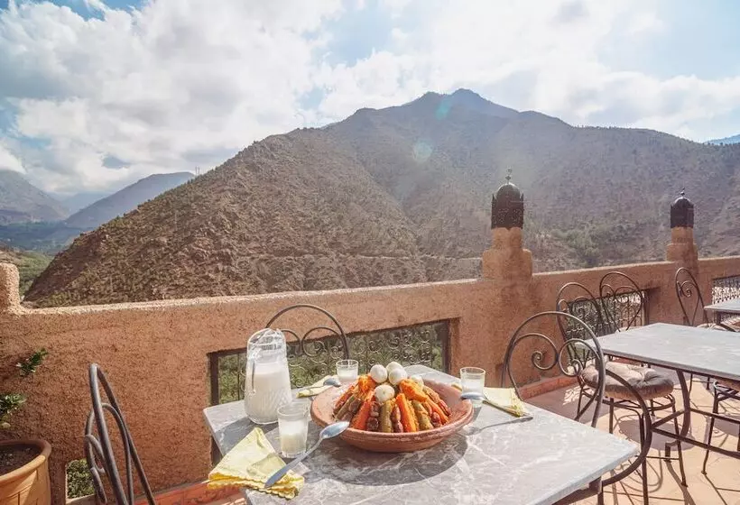 هتل Atlas Kasbah Lodge