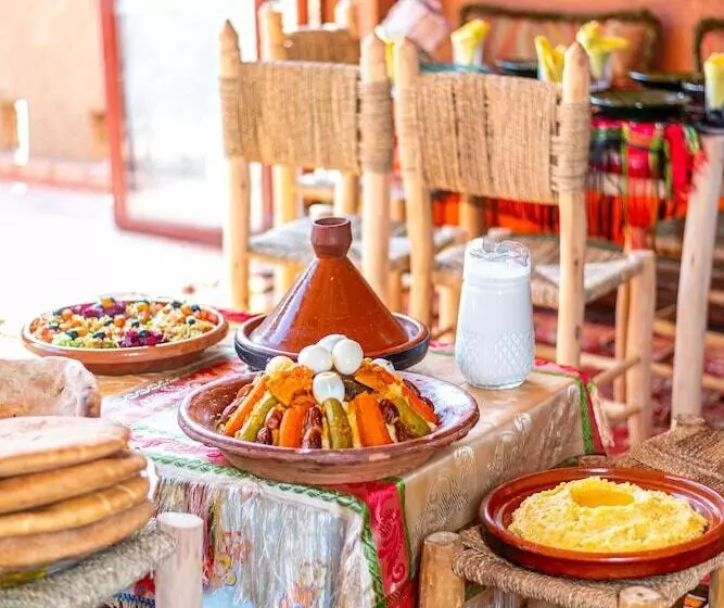 هتل Atlas Kasbah Lodge