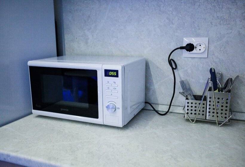 Buran Capsule Hotel   Hostel