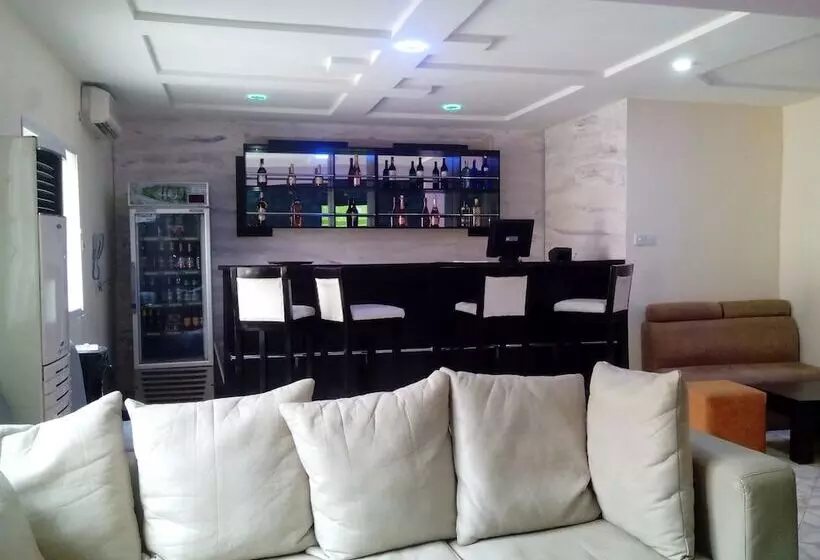 هتل De La Premiere Inn