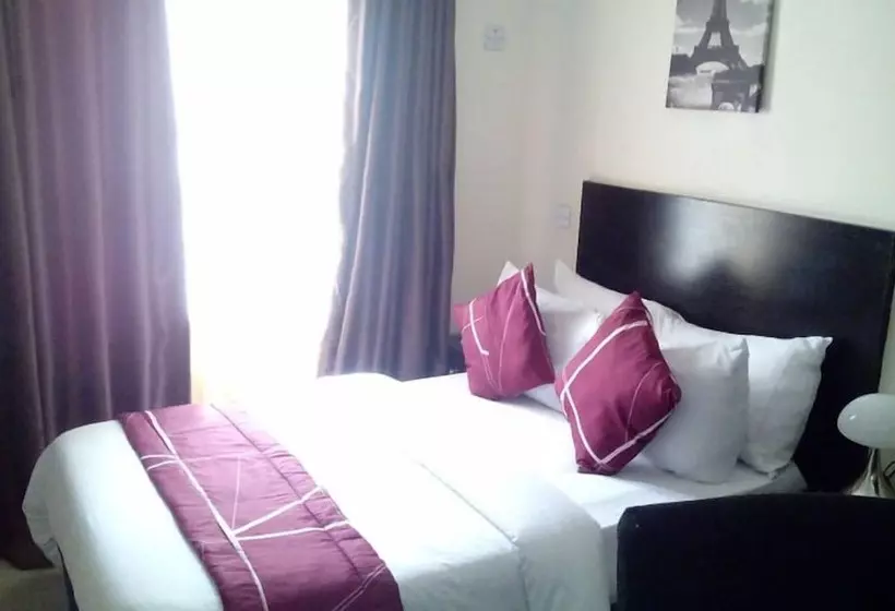 هتل De La Premiere Inn