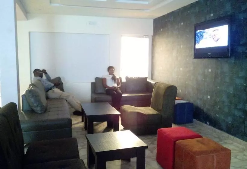 هتل De La Premiere Inn