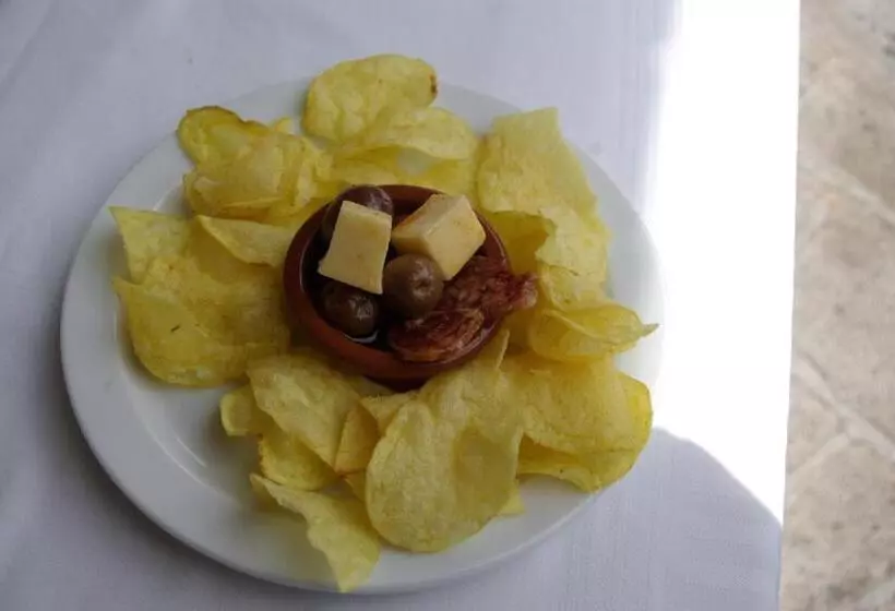 ホテル Hostal La Cabanya