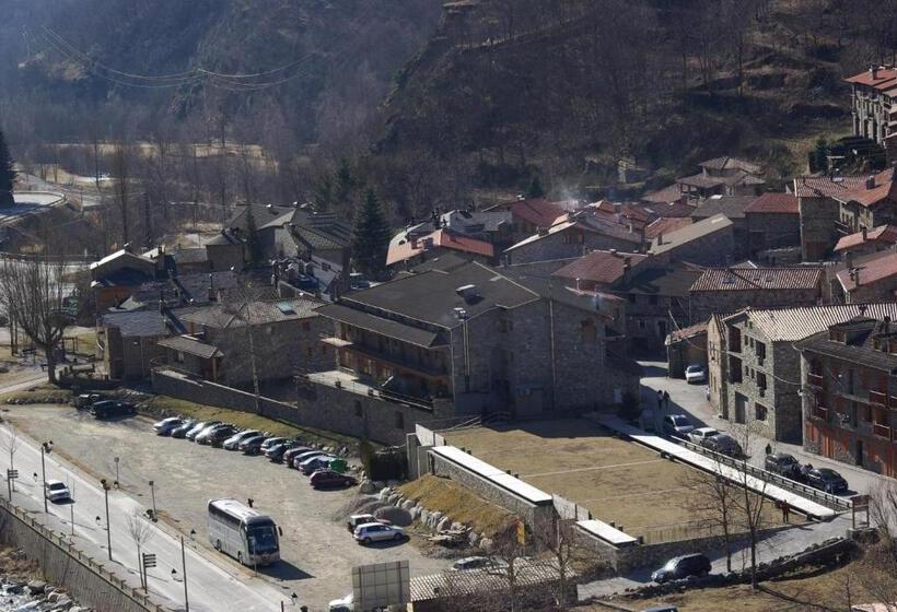 فندق Hostal La Cabanya