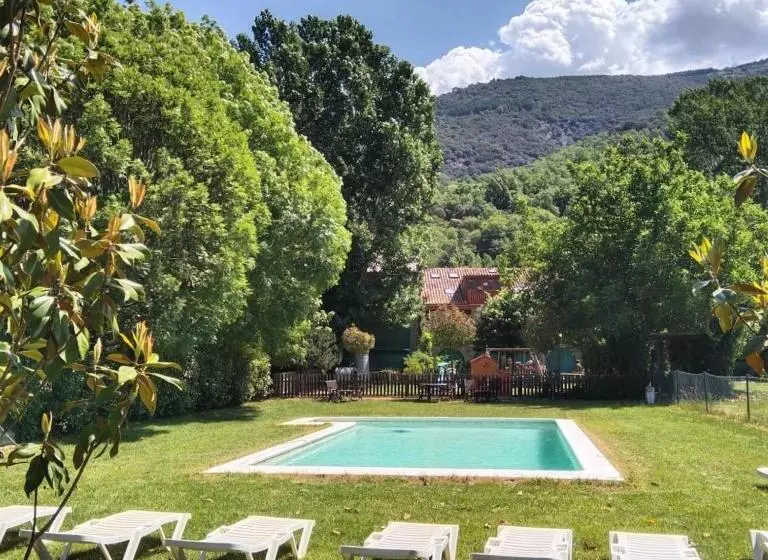 ホテル La Borda De Ritort