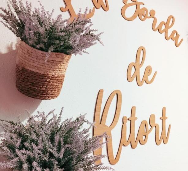 هتل La Borda De Ritort