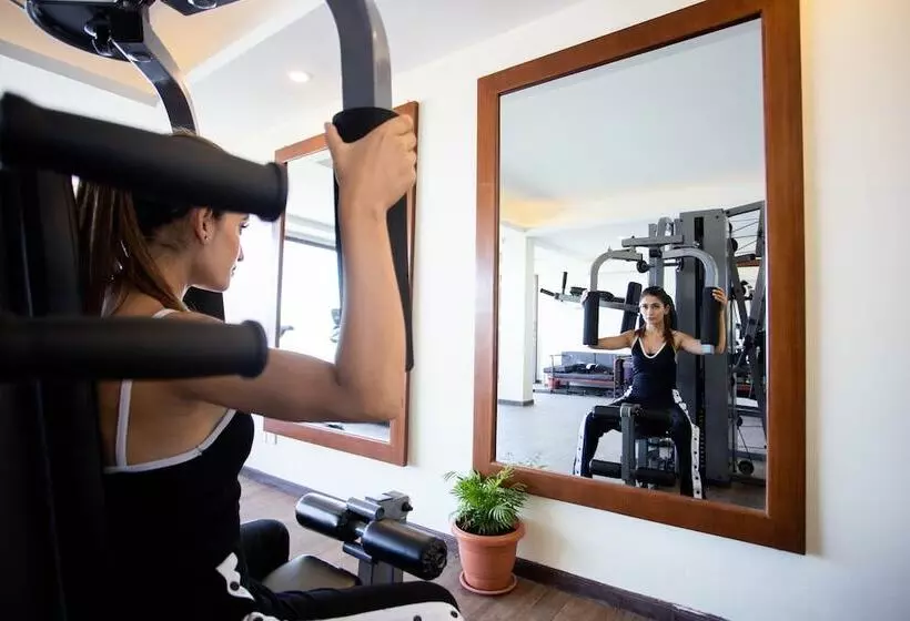 هتل Mystic Mountain