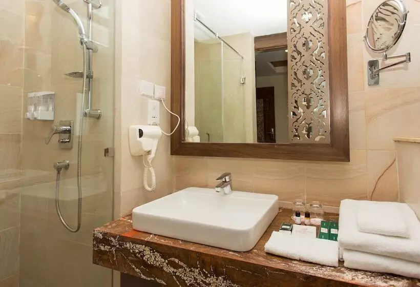 هتل Mystic Mountain