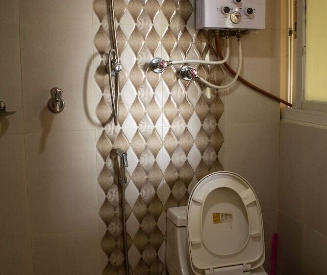 هتل Sudha's Garden Home