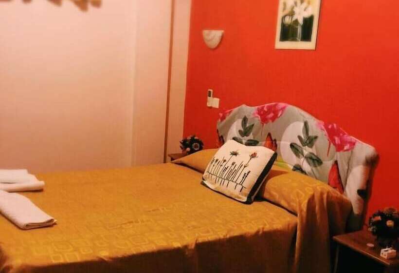 هتل Sun & Earth Villa