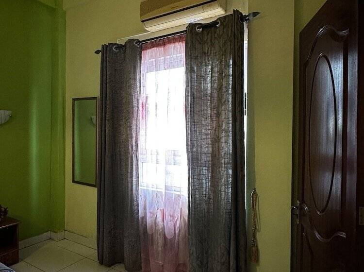 هتل Sun & Earth Villa