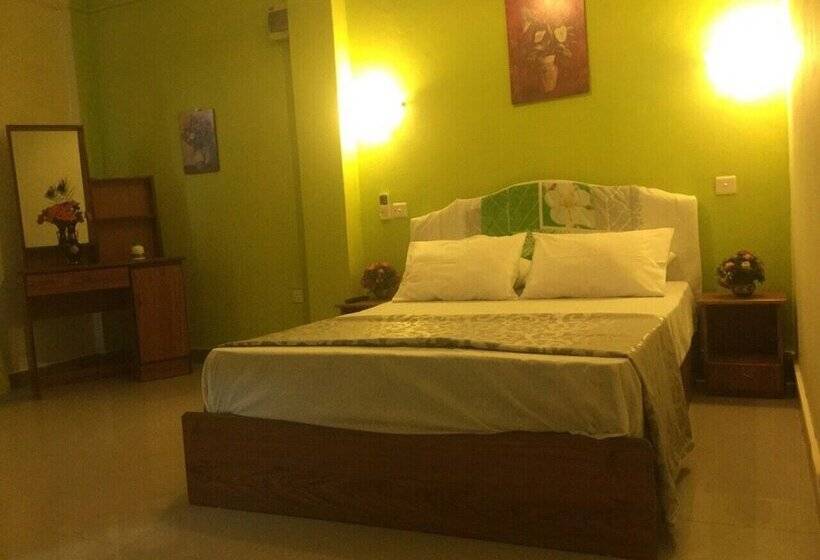 هتل Sun & Earth Villa