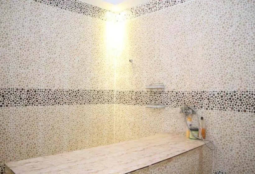 Hotelli Al Muhaidb Residence Al Dowally