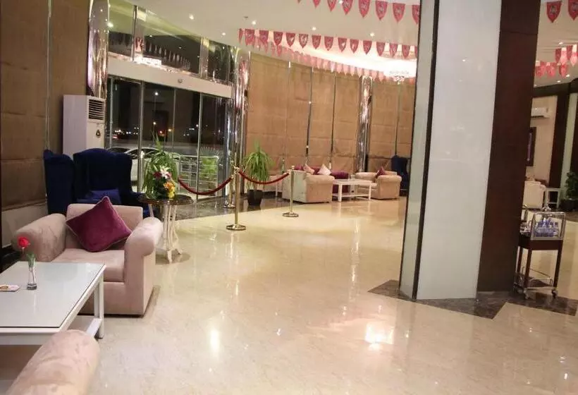 Hotelli Al Muhaidb Residence Al Dowally