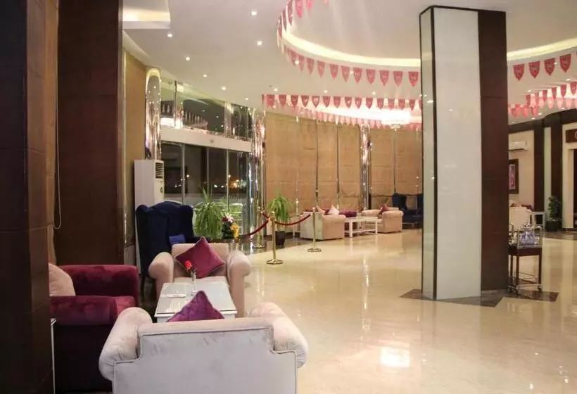 Hotelli Al Muhaidb Residence Al Dowally