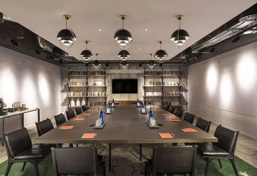 Bankside Hotel, Autograph Collection