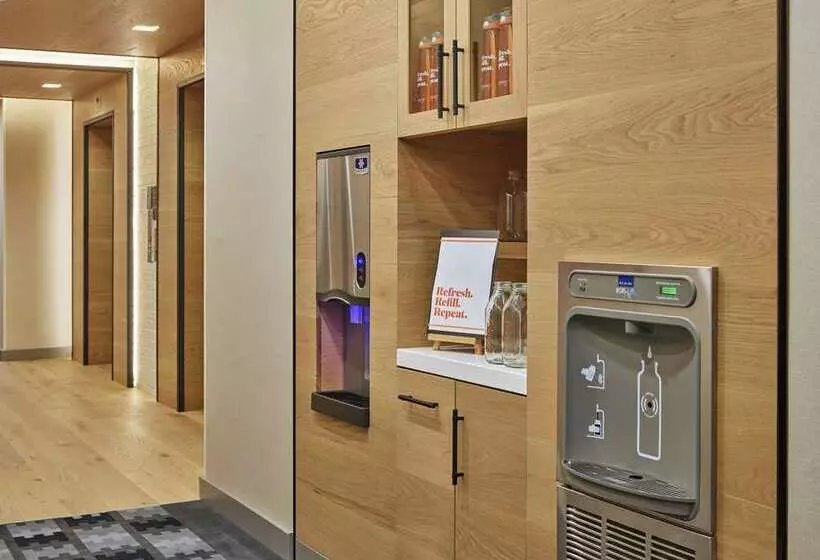 ホテル Canopy By Hilton Portland Pearl District