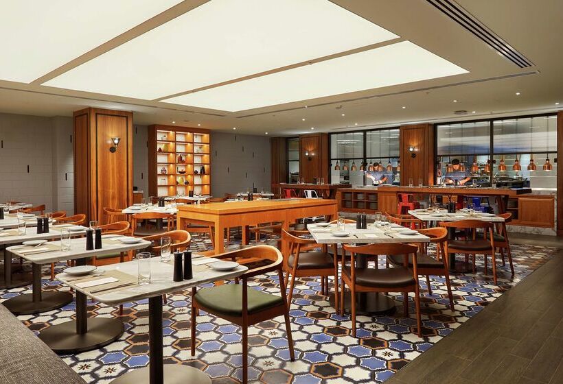 ホテル Doubletree By Hilton Perth Northbridge