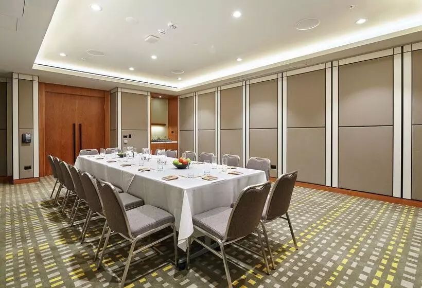 ホテル Doubletree By Hilton Perth Northbridge