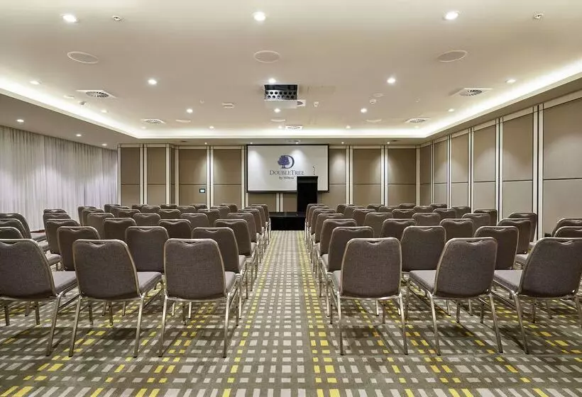 ホテル Doubletree By Hilton Perth Northbridge