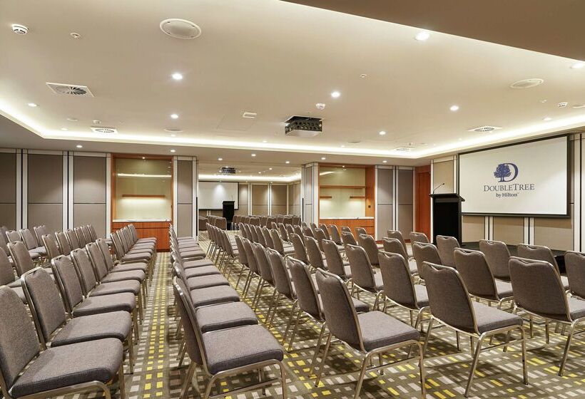 ホテル Doubletree By Hilton Perth Northbridge