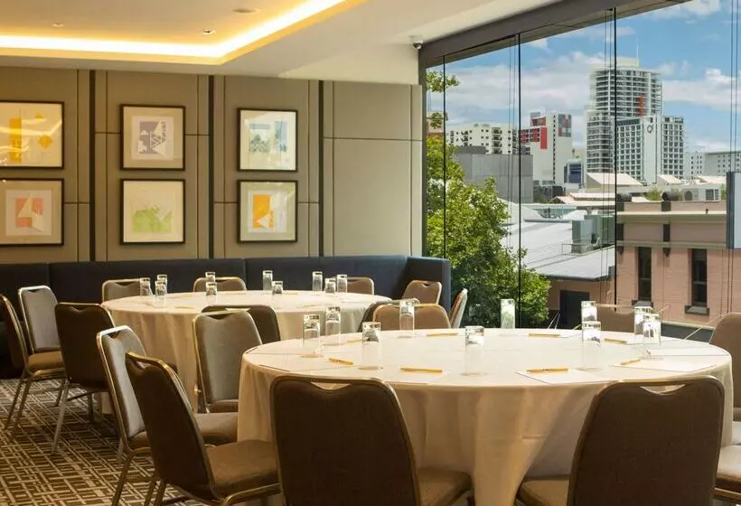 ホテル Doubletree By Hilton Perth Northbridge